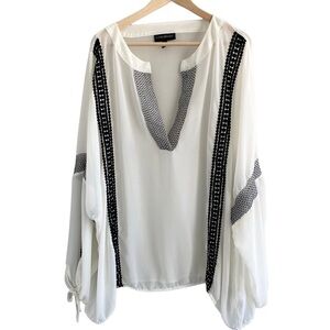 LANE Bryant Sheer Embroidered Accents Bubble Sleeve Elastic Hem Peasant Top 26